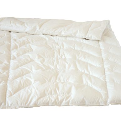 Novis Body Daune Ganzjahresdecke / leichte Winterdecke